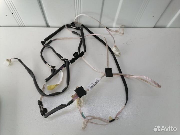 Проводка крыши Toyota Corolla E150