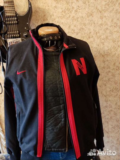 Куртка Nike унисекс