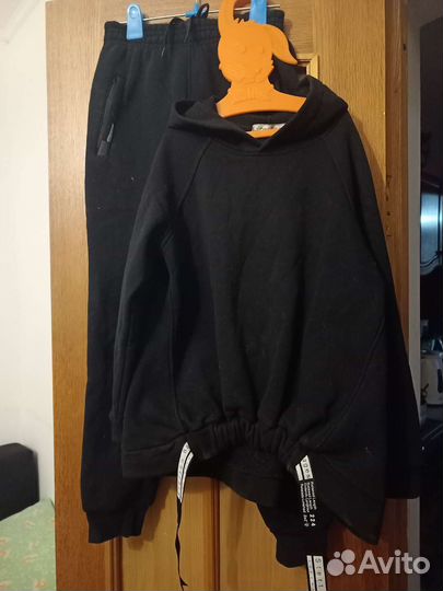 Костюмы подросковые