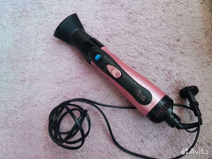 Фен в рабочем состоянии