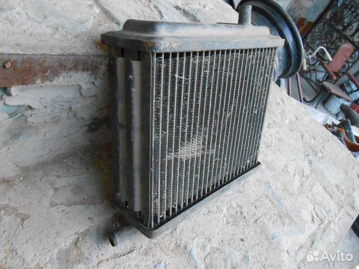 Продам радиатор маленький