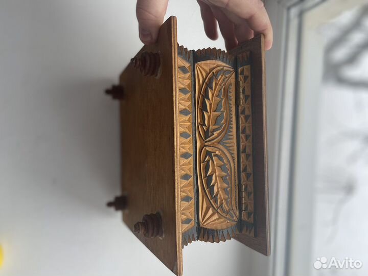 Шкатулки из дерева