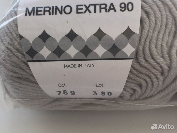 Пряжа для вязания мериносовая шерсть Италия, новая
