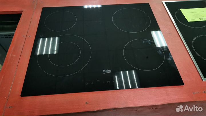 Варочная панель электрическая Beko HIC64402T
