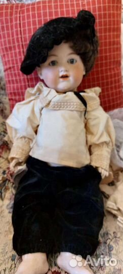 Антикварная кукла.Упитанный мальчик