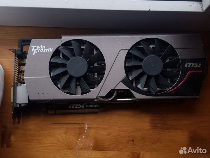 Видеокарта MSI R6970 Lighting Twin frozr III