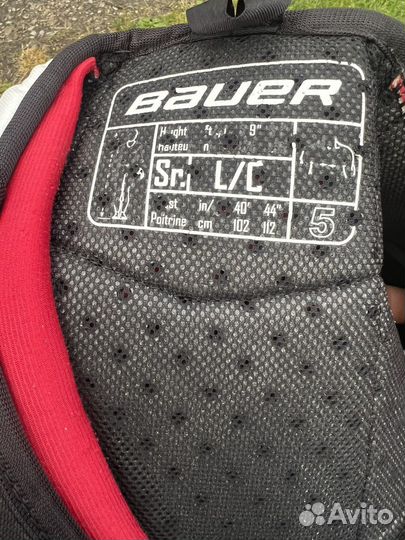 Нагрудник хоккейный sr l