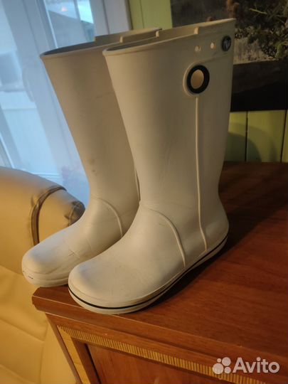 Резиновые сапоги crocs