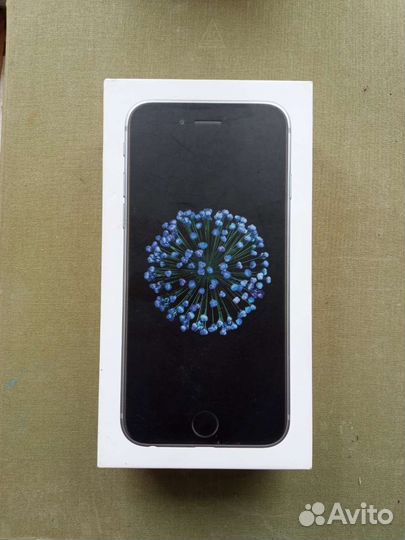 Коробка от iPhone 6