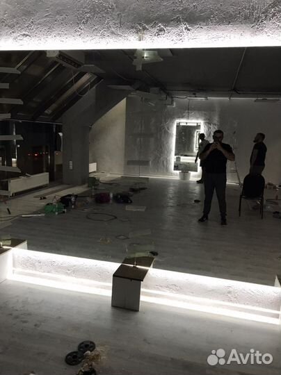 Зеркало с подсветкой на заказ