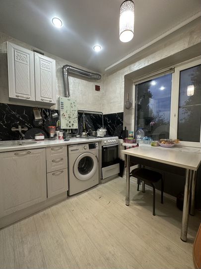 2-к. квартира, 45 м², 5/5 эт.