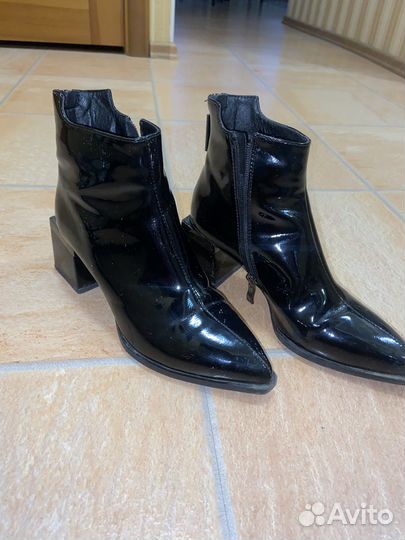 Ботильоны демисезонные лаковые