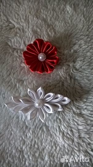 Цветы из атласа(канзаши)