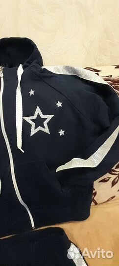 Спортивный костюм для девочки р.40