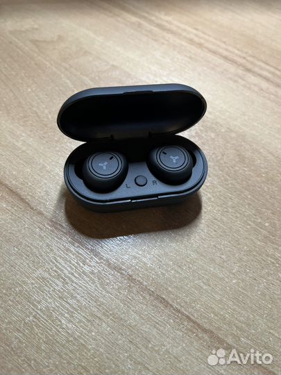 Беспроводные наушники