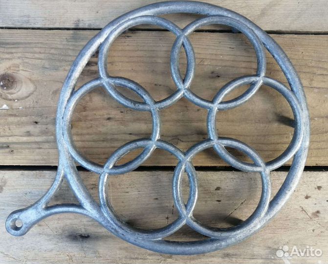 Подставка под горячее