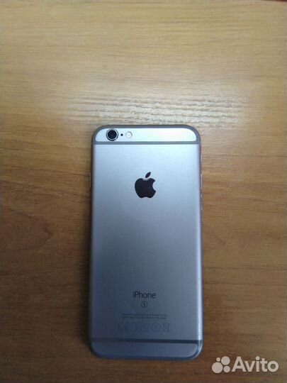 iPhone 6S, 64 ГБ
