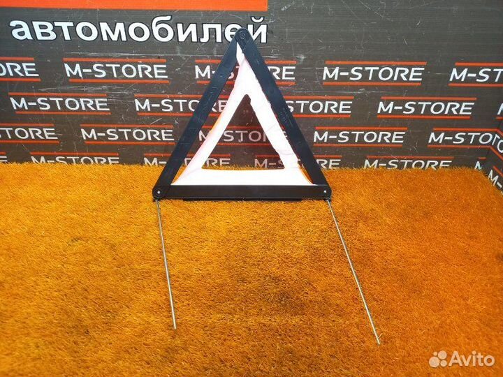 Знак аварийной остановки Bmw X3 E83 N52B25A 2010