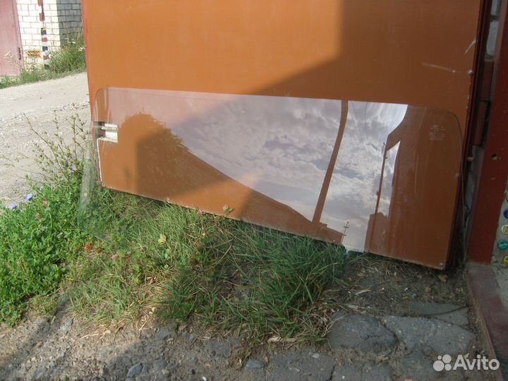 Стекло ваз 2101,03,05,06,07 (заднее)