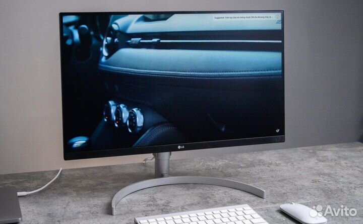 Монитор LG 27UL850