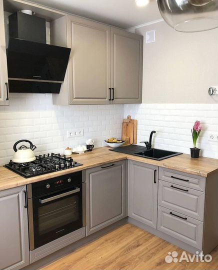 Кухонный гарнитур на заказ. Под ключ