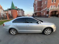 Volkswagen Jetta 1.4 AMT, 2013, 195 362 км, с пробегом, цена 950 000 руб.