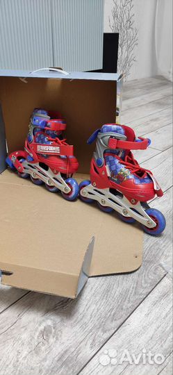 Роликовые коньки