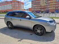 Mitsubishi Outlander 2.0 CVT, 2012, 205 000 км, с пробегом, цена 1 690 000 руб.