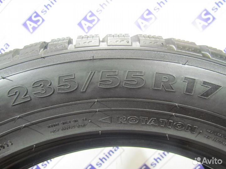 Nokian Tyres Hakkapeliitta 7 235/55 R17 92N