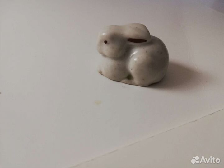 Фарфоровый заяц