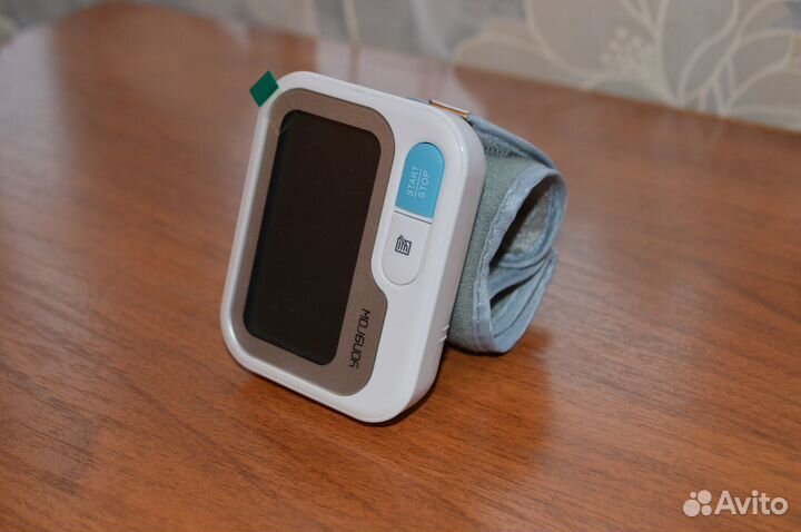 Тонометр на запястье автоматический, новый