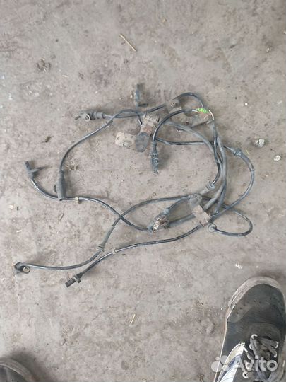 Датчики abs mitsubishi colt