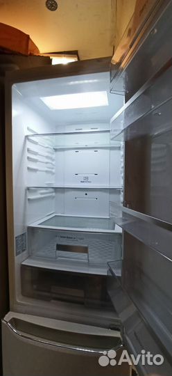 Холодильник LG