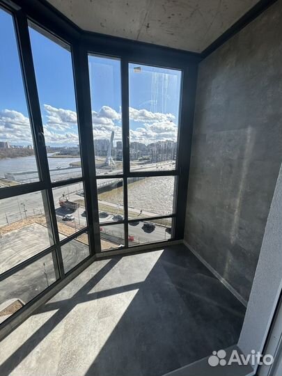 Отделка балконов и лоджий, Остекление