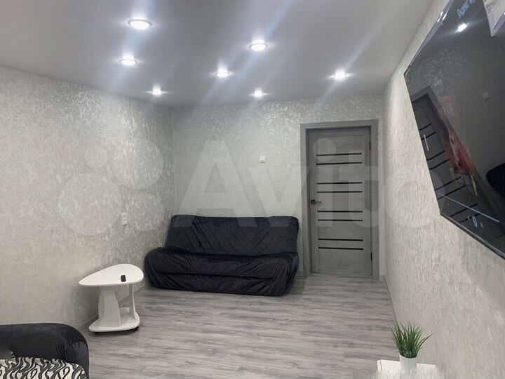 2-к. квартира, 48 м², 5/5 эт.