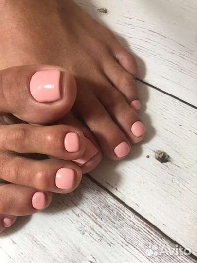 Маникюр, педикюр, брови