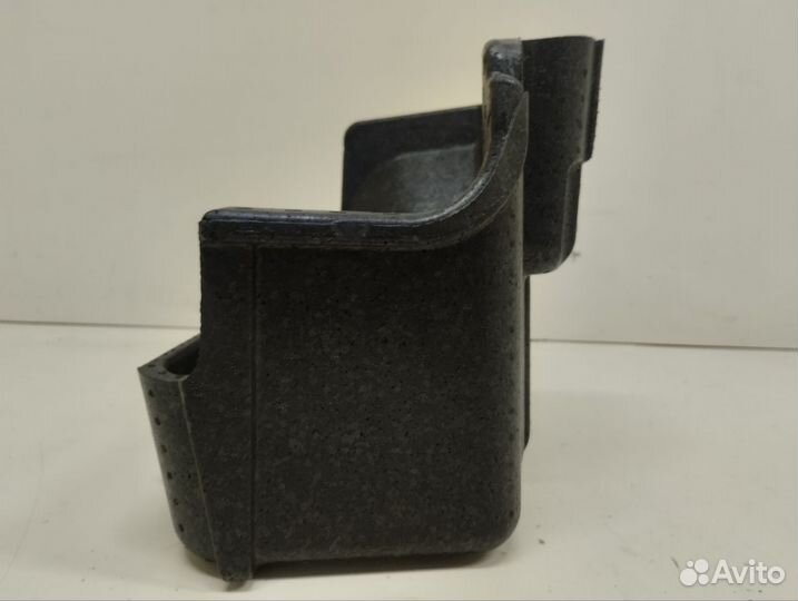 Ящик инструментов LADA Vesta 2015