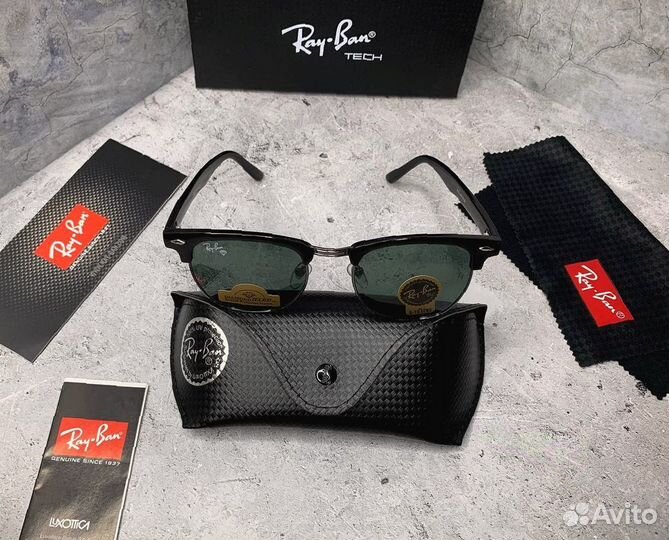 Солнцезащитные очки Ray Ban с футляром