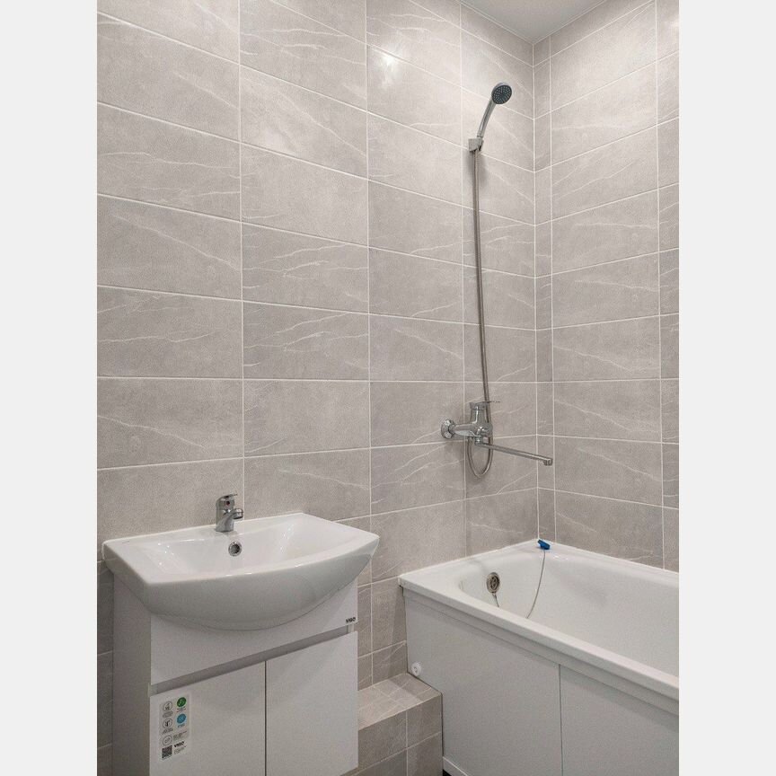 3-к. квартира, 80,3 м², 1/5 эт.