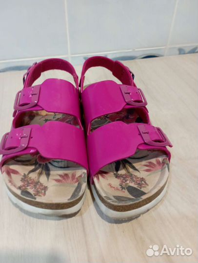 Босоножки для девочки