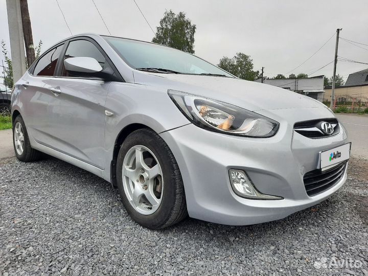 Hyundai Solaris 1.6 AT, 2012, 174 000 км