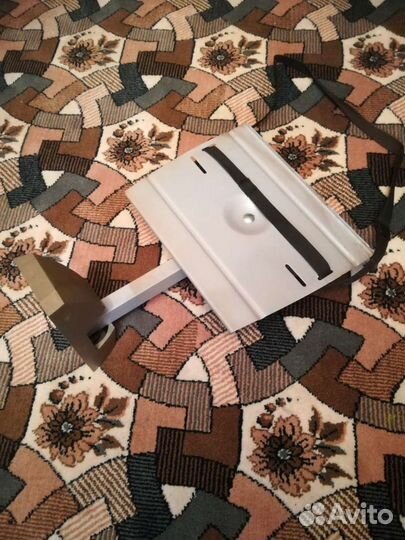 Кронштейн для телевизора