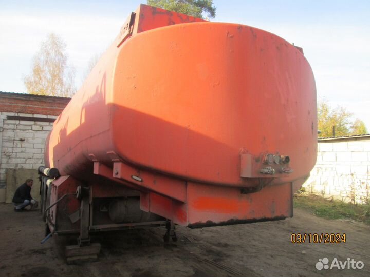 Полуприцеп бензовоз ГрАЗ 96222-0000010, 2010