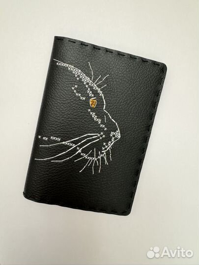 Обложка на паспорт с вышивкой ручная работа