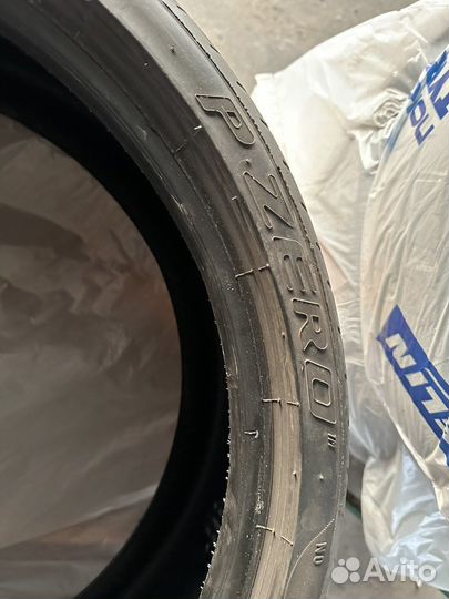 Pirelli P Zero 235/35 R20 и 265/30 R20