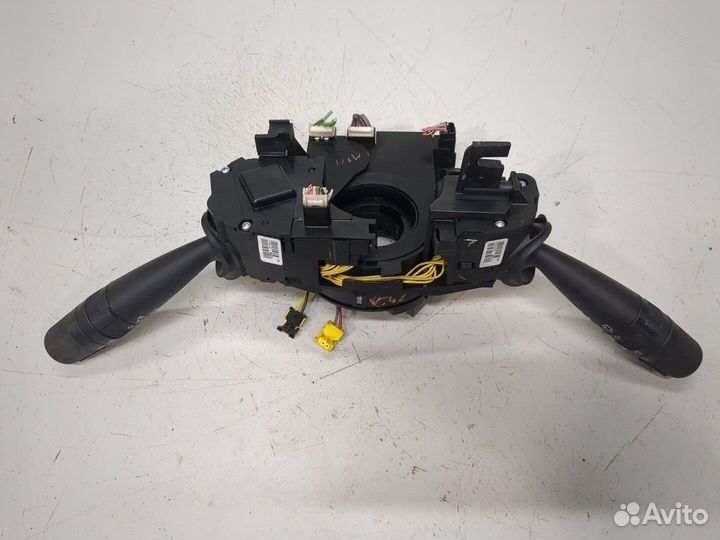 Переключатель поворотов и дворников Jeep Patriot