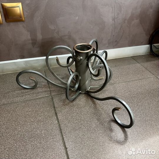 Елочная подставка