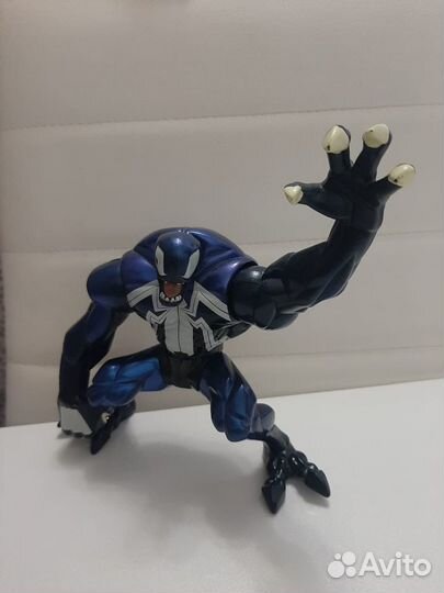 Фигурка Веном hasbro