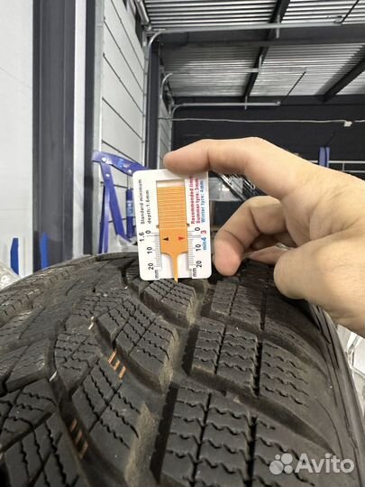 Колеса зимние в сборе 235/60R18 Mercedes-Benz GLC