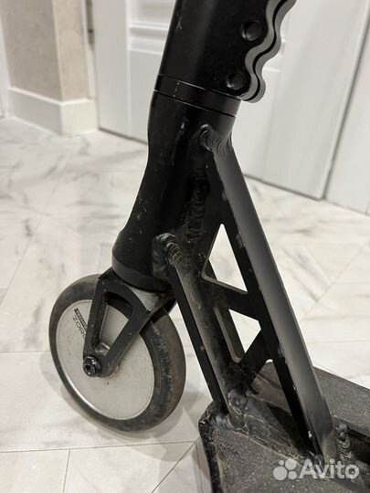 Трюковой самокат Tech Team Zorg